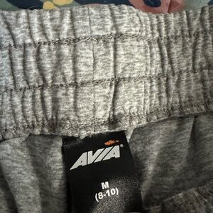 Woman’s lounge pants